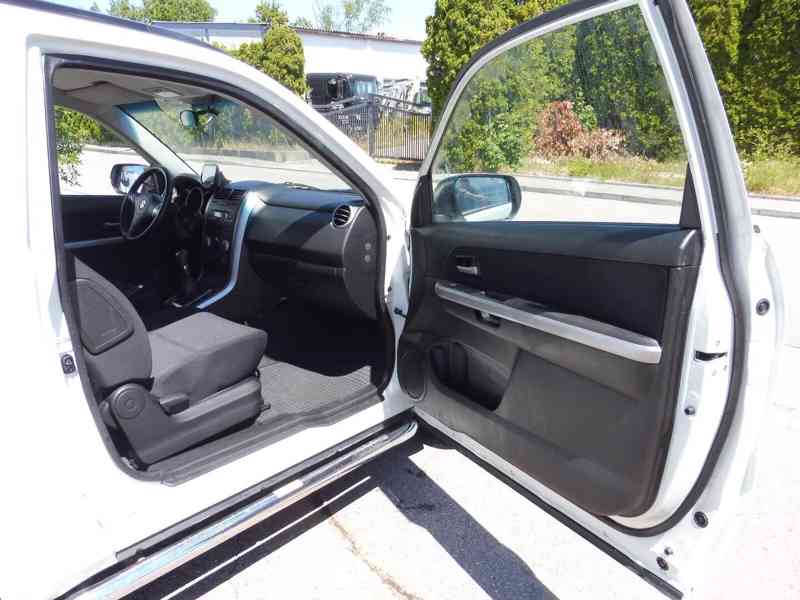 Suzuki Grand Vitara 4x4 2.4 í Comfort benzín 122kw - foto 5