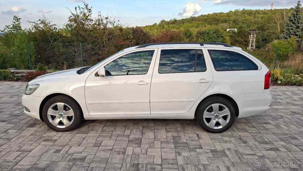 Škoda Octavia 2,0   tdi - foto 6