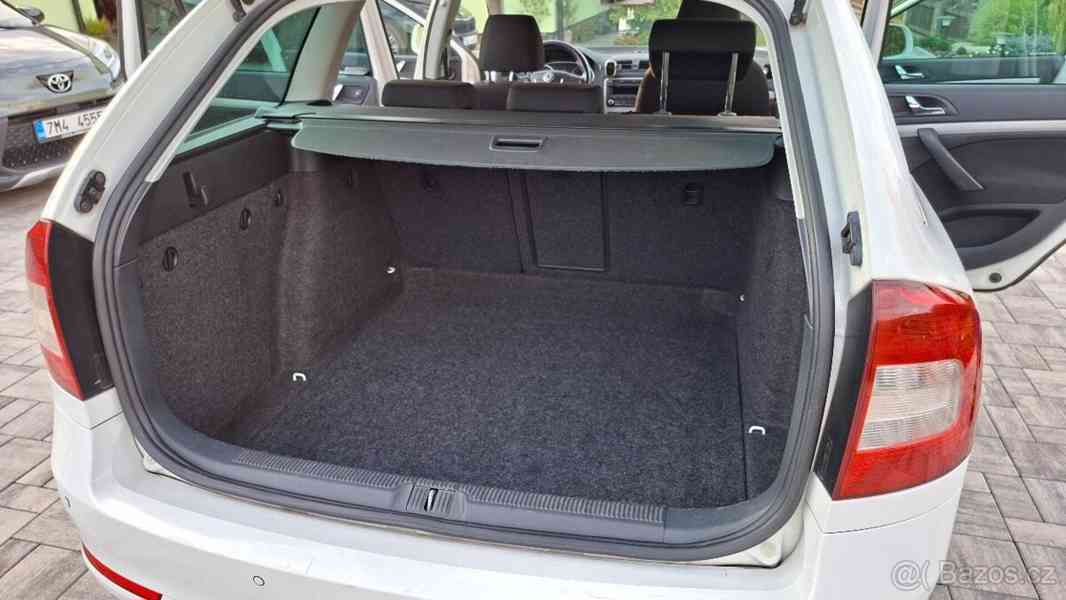 Škoda Octavia 2,0   tdi - foto 10