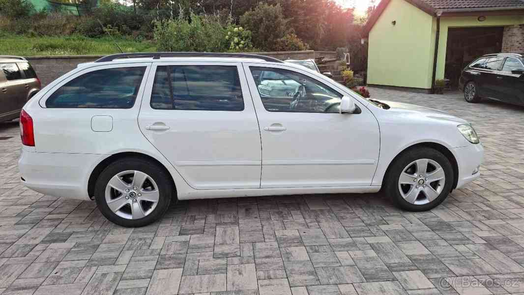 Škoda Octavia 2,0   tdi - foto 2