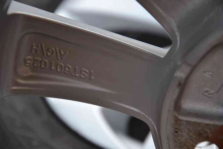 Zimní ORIG.Alu R15,Š.Citigo/Seat Mii,VW UP+Cont.185/55 - foto 19