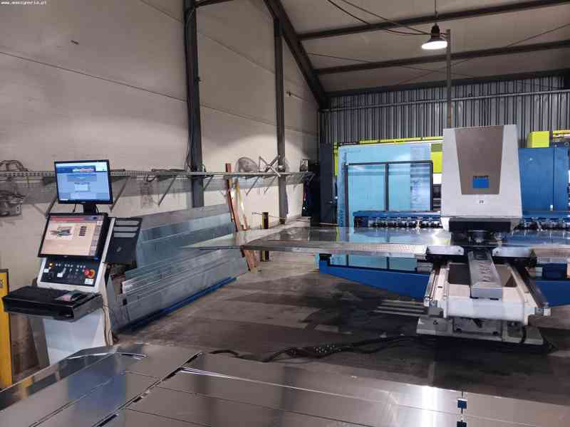 Vysekávací lis TRUMPF TruMatic 1000 R - foto 3