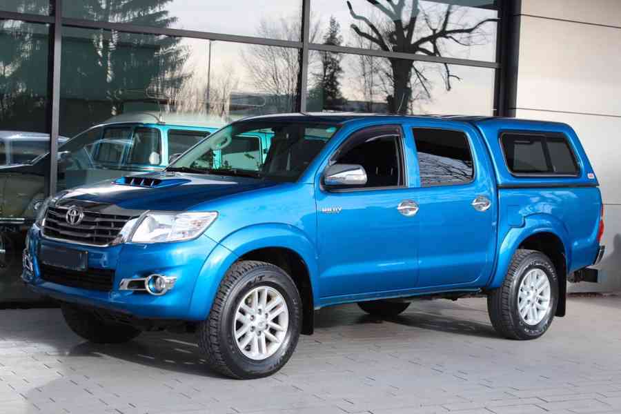 Toyota Hilux 2,5D4D Double Cab Comfort 106kw - foto 8