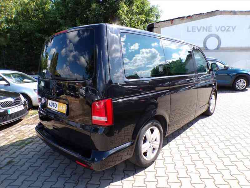 Volkswagen Caravelle 2,0 TDI AUTOMAT,TAŽNÉ ZAŘÍZENÍ - foto 16