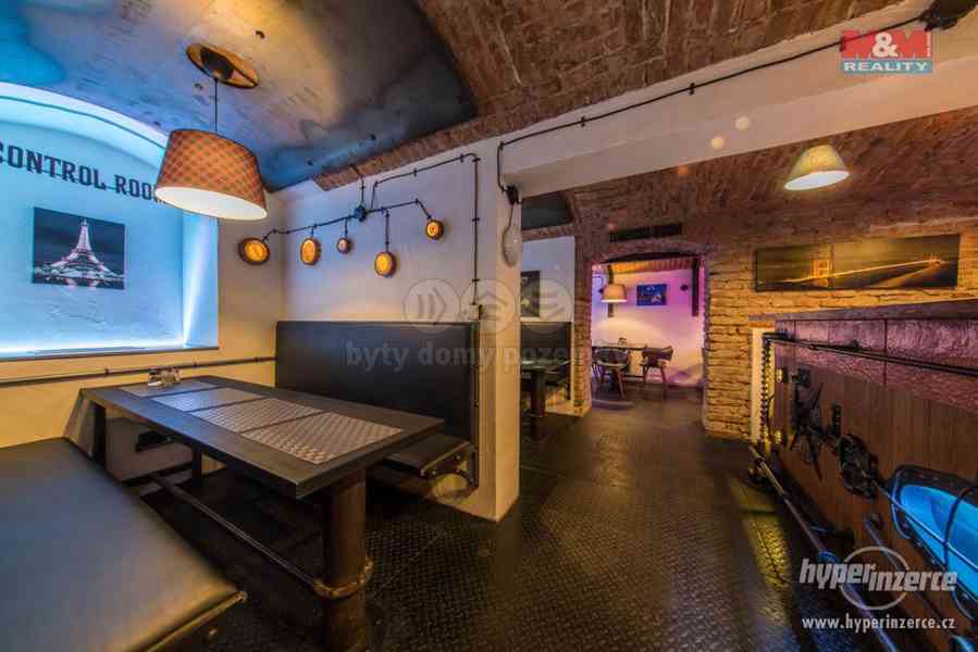 Pronájem, restaurace, 180 m2, Praha 2, ul. Bělehradská - foto 1