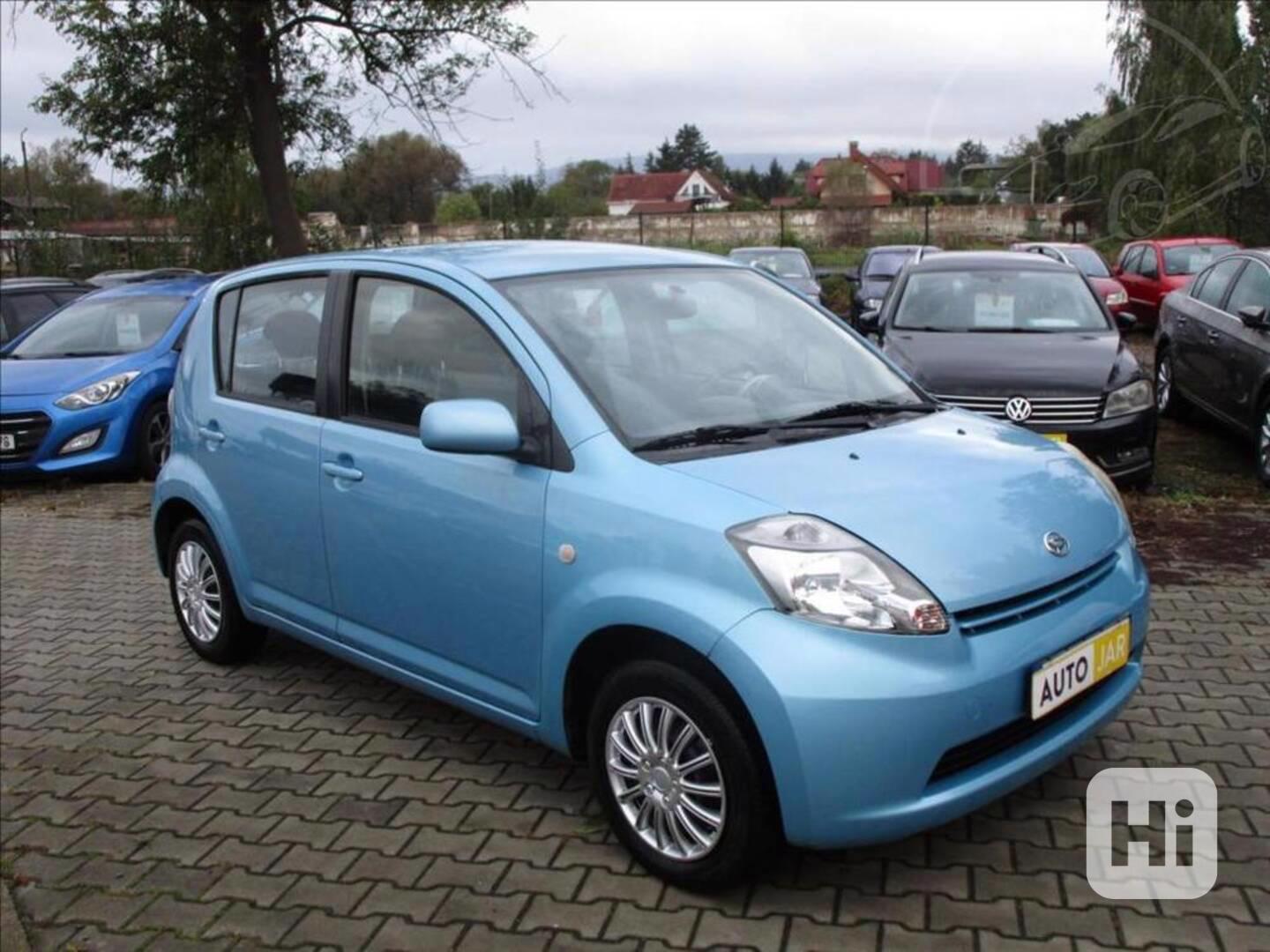 Daihatsu Sirion 1,3 i,16V NOVÁ STK - foto 1