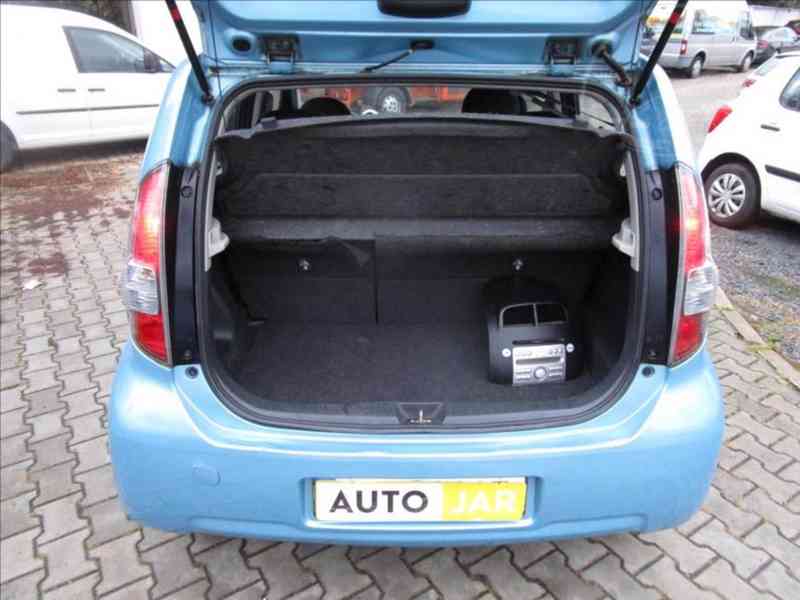 Daihatsu Sirion 1,3 i,16V NOVÁ STK - foto 10