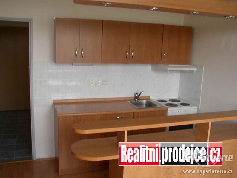 Pronájem 2+kk, třída Generála Píky, Brno-Černá Pole - foto 2