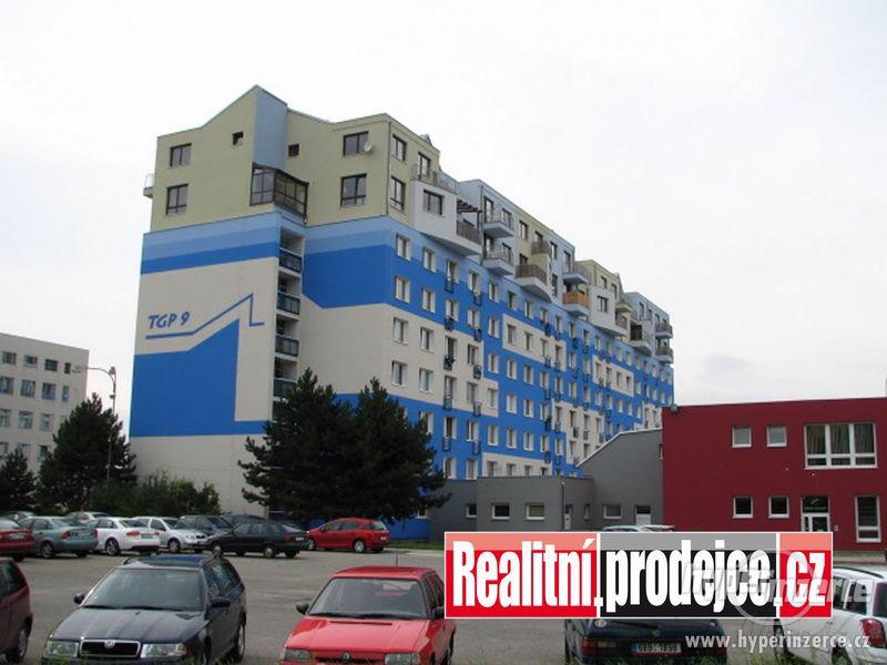 Pronájem 2+kk, třída Generála Píky, Brno-Černá Pole - foto 8