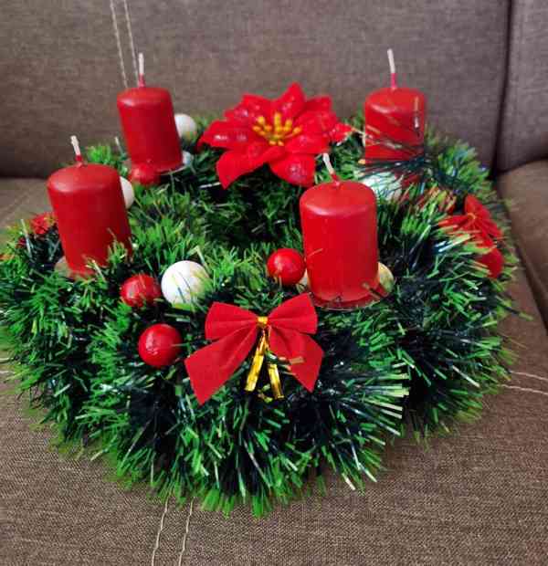 Vánoční věnec  - foto 2
