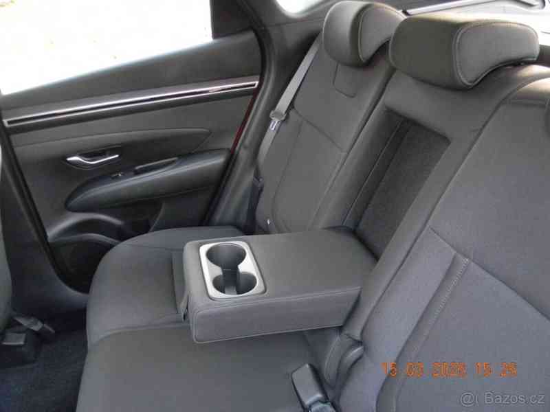 Hyundai Tucson 1,6   T-GDI 4x2 110 kW START - foto 19