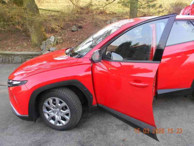 Hyundai Tucson 1,6   T-GDI 4x2 110 kW START - foto 11