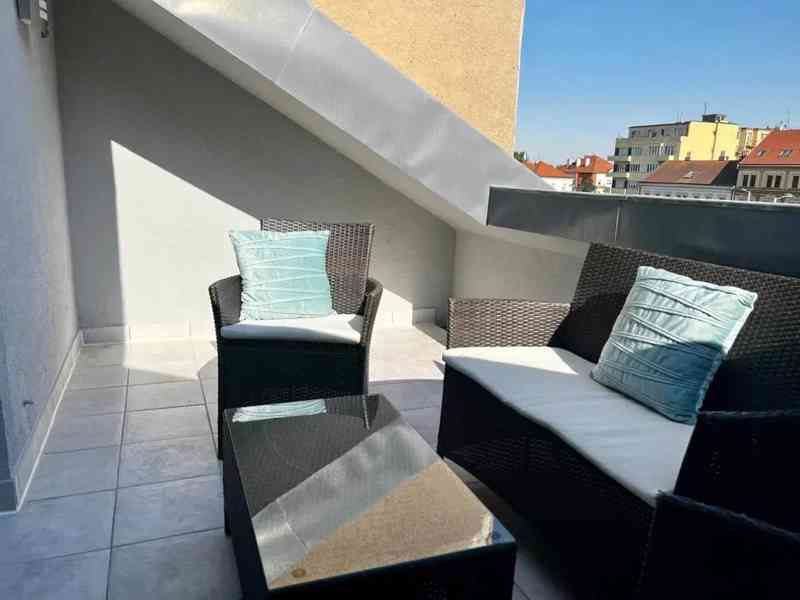 Pronájem bytu 3+kk 76 m² - foto 9