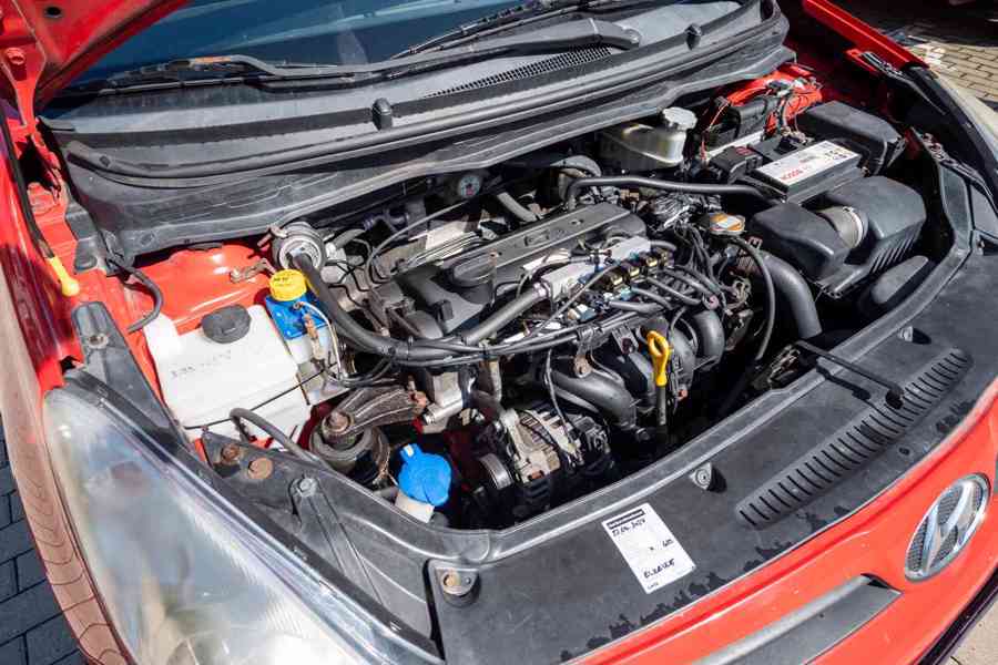 Prodám Hyundai i20 1.2i + LPG (57 kW), r.v. 2012 – na opravu - foto 10