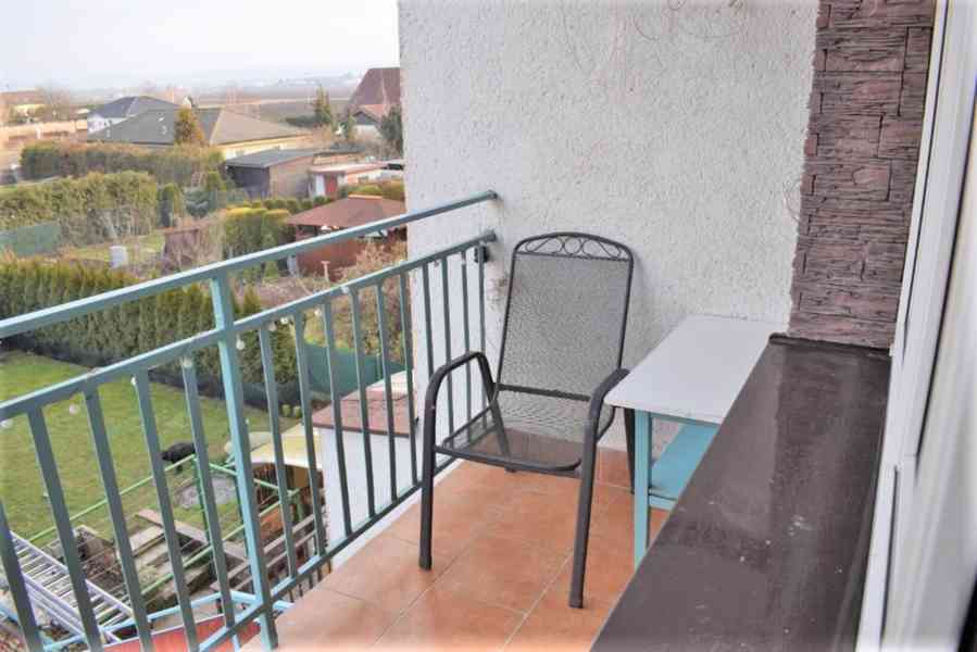 1 studentka do 2.lůž. pok. v dívčím 3+1 pro 4 os. RD, pračka - foto 4