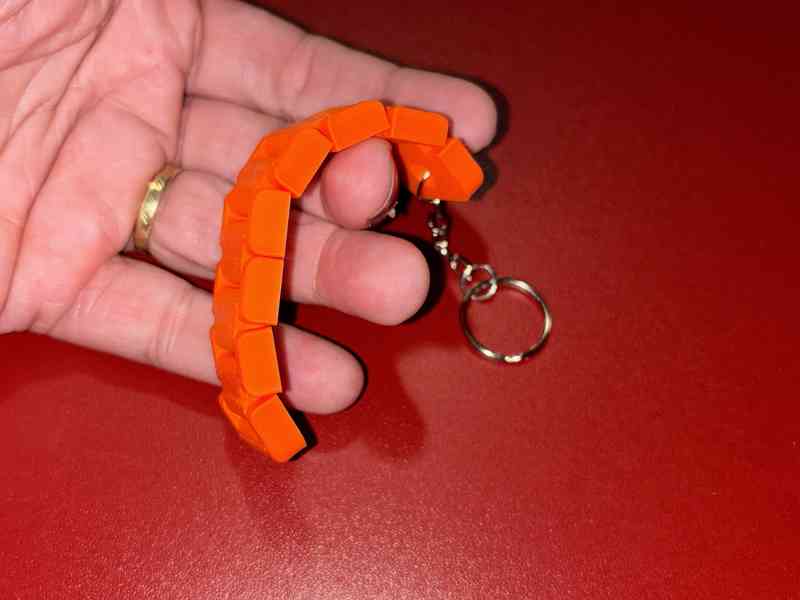 Klíčenka – flexibilní článek (antistresová) - foto 2