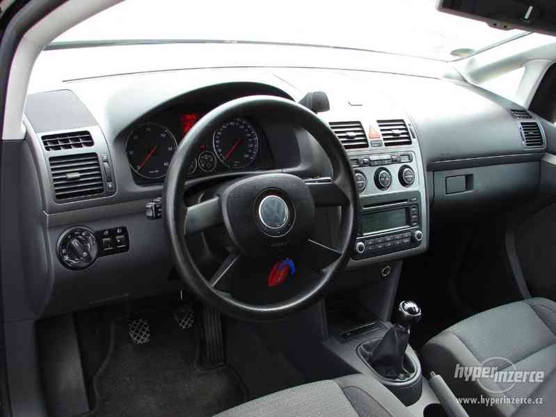 VW Touran 1.9 TDI r.v.2005 (77 kw) 7 míst - foto 5