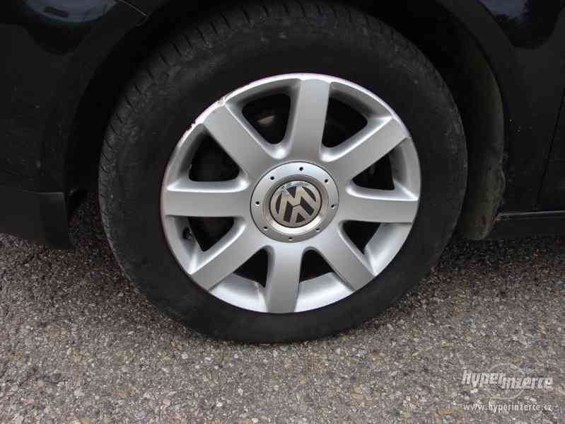 VW Touran 1.9 TDI r.v.2005 (77 kw) 7 míst - foto 18