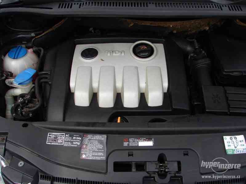 VW Touran 1.9 TDI r.v.2005 (77 kw) 7 míst - foto 19
