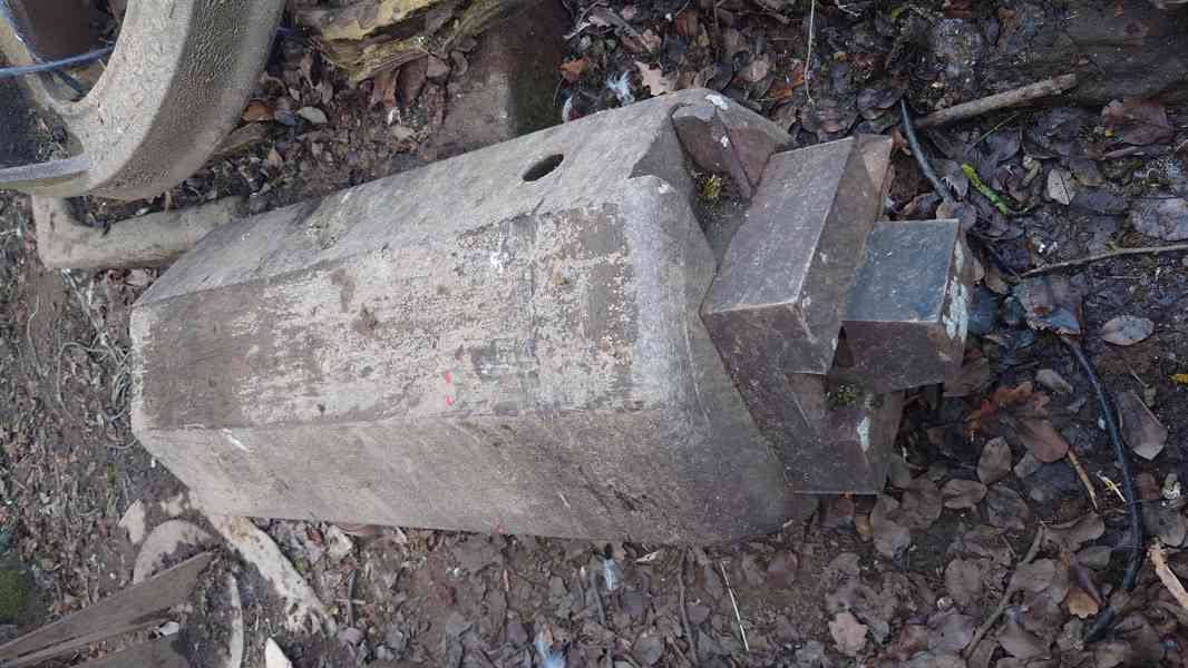 Pneumatický buchar 50 - foto 3