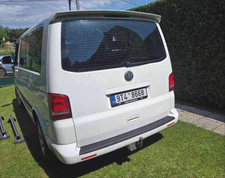 Volkswagen Caravelle 2,0 - foto 6