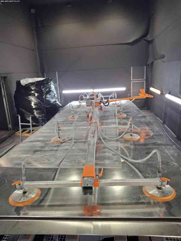 Vakuový manipulátor TOC 900 kg - foto 2