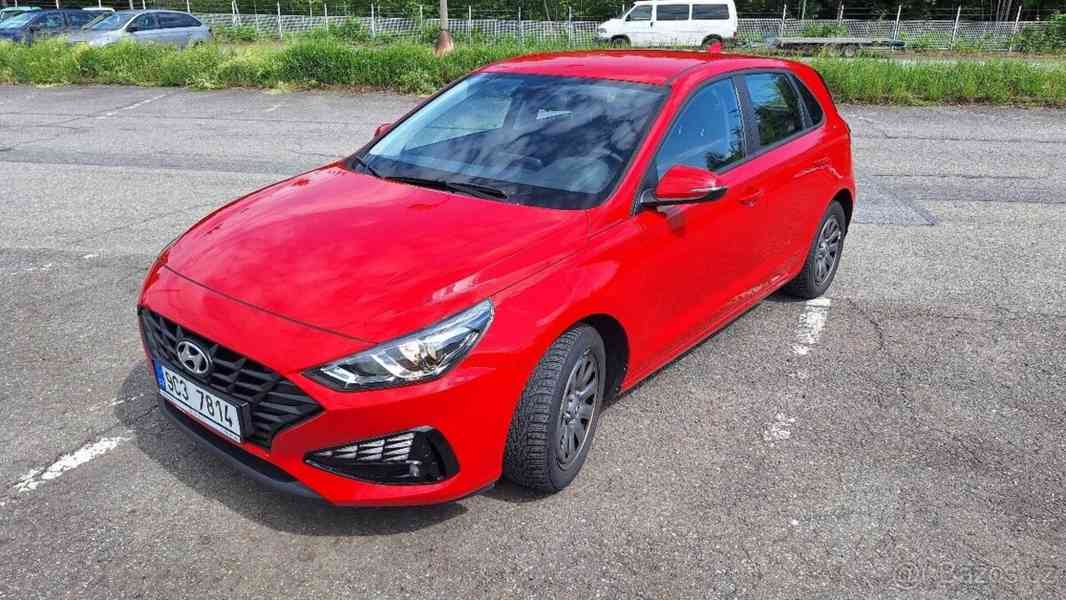 Hyundai i30 1,5 - foto 1