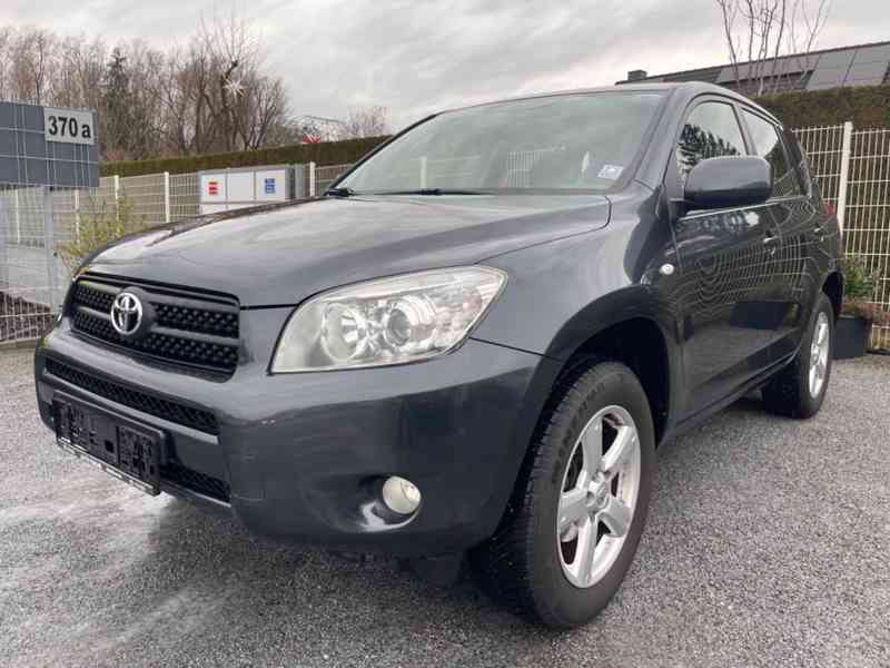 Toyota RAV 4 2,0i Sol 4X4 benzín 112kw - foto 5