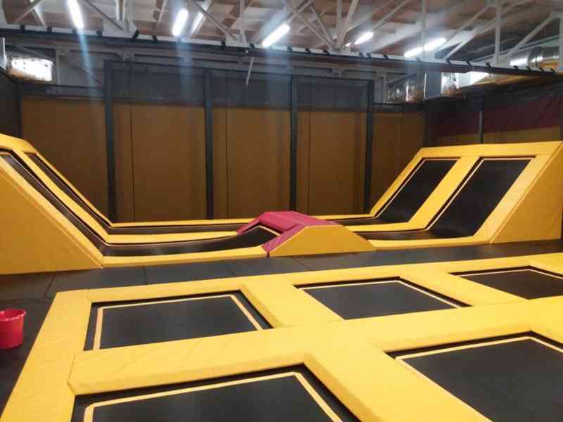 Kompletní Trampolínové Centrum a Dětské Hřiště (636 m²) – Vč - foto 5