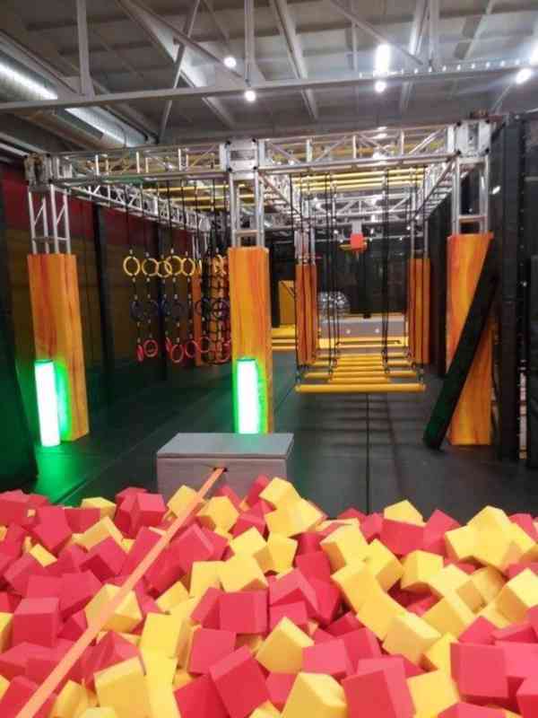 Kompletní Trampolínové Centrum a Dětské Hřiště (636 m²) – Vč - foto 19