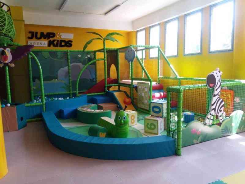 Kompletní Trampolínové Centrum a Dětské Hřiště (636 m²) – Vč - foto 22