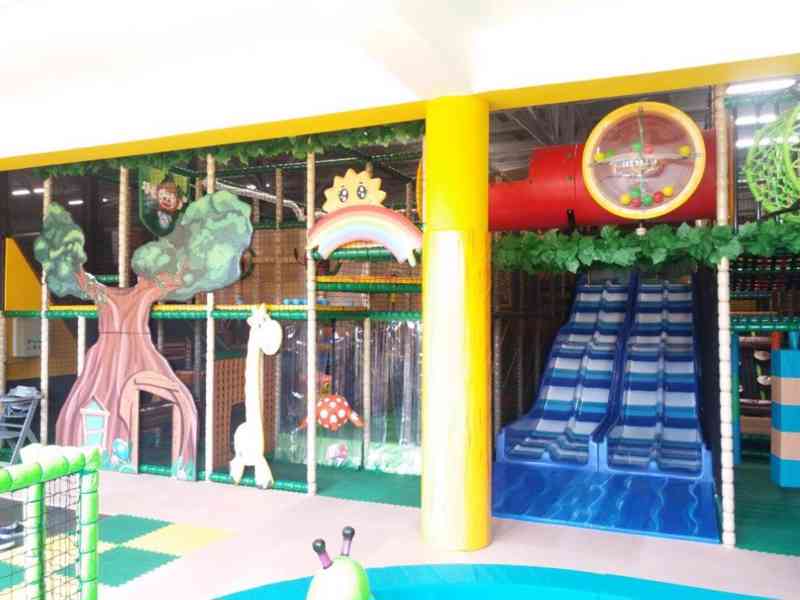 Kompletní Trampolínové Centrum a Dětské Hřiště (636 m²) – Vč - foto 24
