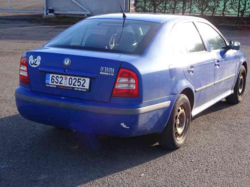 Škoda Octavia 1.6i r.v.2002 (75 kw) Koupeno v ČR  - foto 4