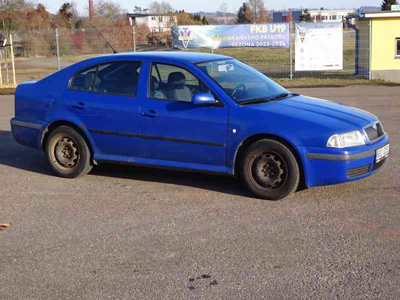 Škoda Octavia 1.6i r.v.2002 (75 kw) Koupeno v ČR  - foto 2