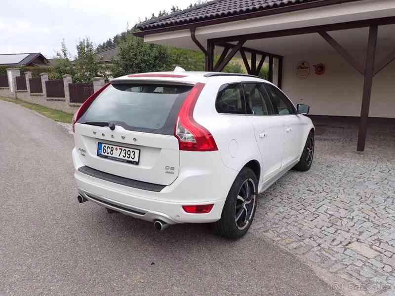 Volvo XC60 2,4 D5AWD - foto 6