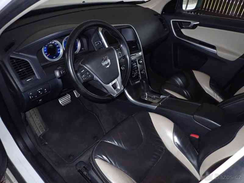 Volvo XC60 2,4 D5AWD - foto 10