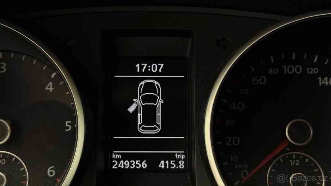 Volkswagen Golf 2,0 VI GTD 2010 - foto 10
