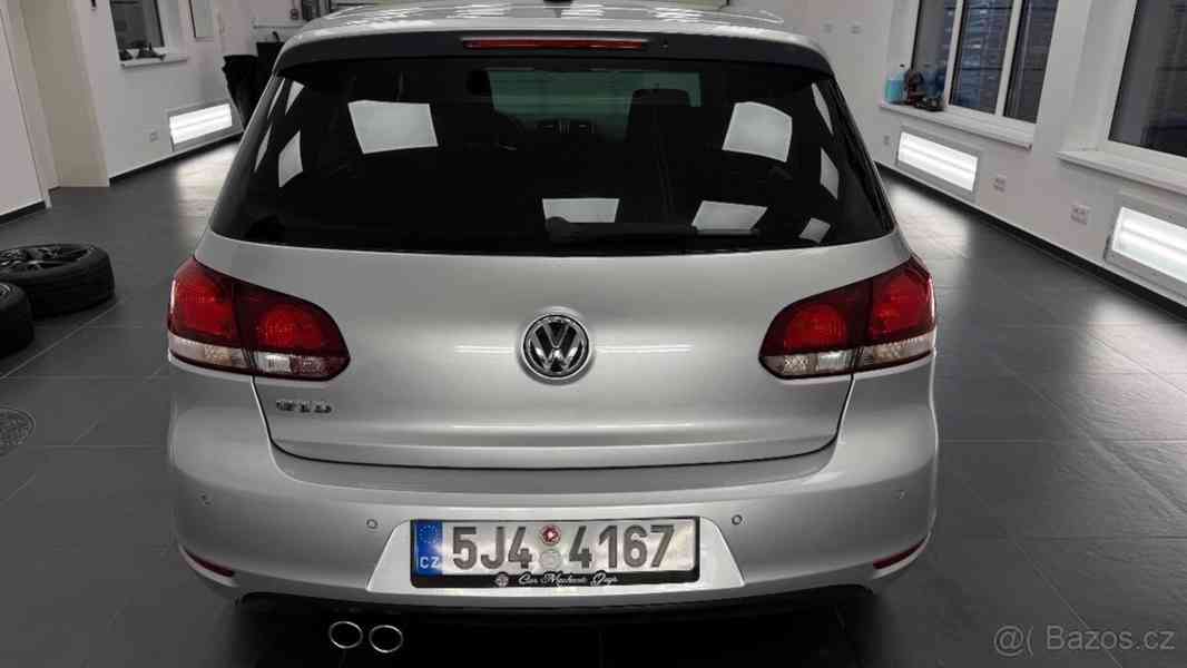 Volkswagen Golf 2,0 VI GTD 2010 - foto 7