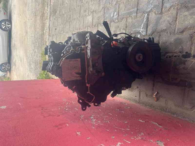 Motor 1,5 HDI YH01 96KW Peugeot Citroen Opel Ford - foto 2