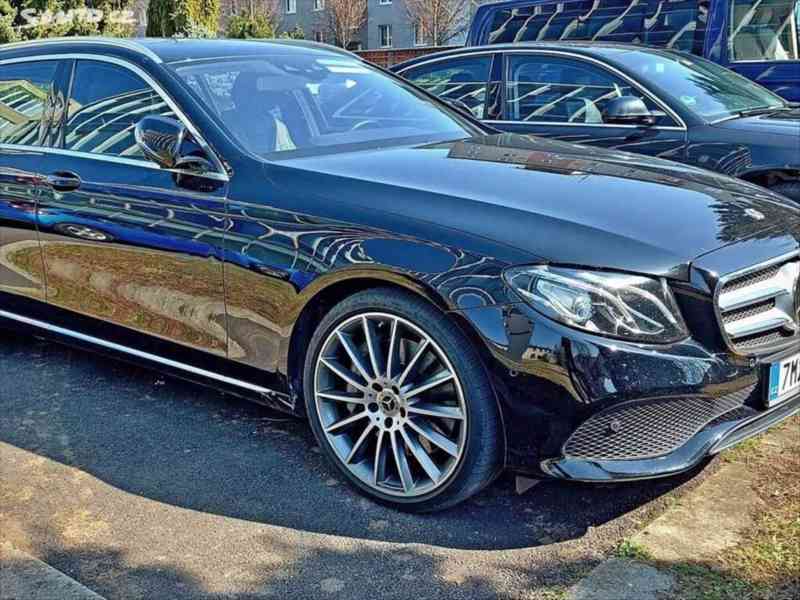Mercedes-Benz Třídy E 3,5 400, Cebia,V6 l ,245 KW - foto 1