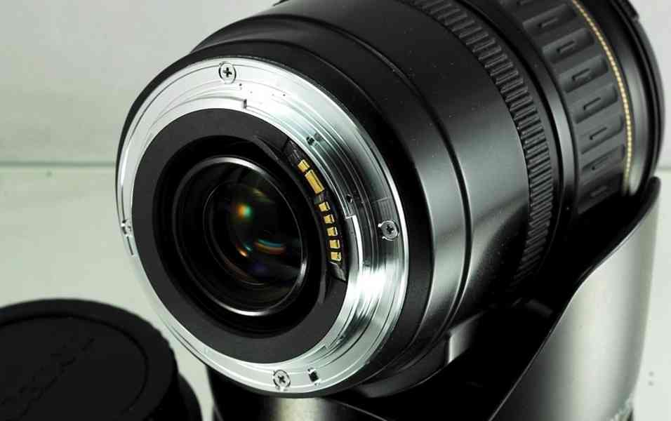 Canon EF 28-135mm f/3.5-5,6 USM IS **full-frame - foto 5