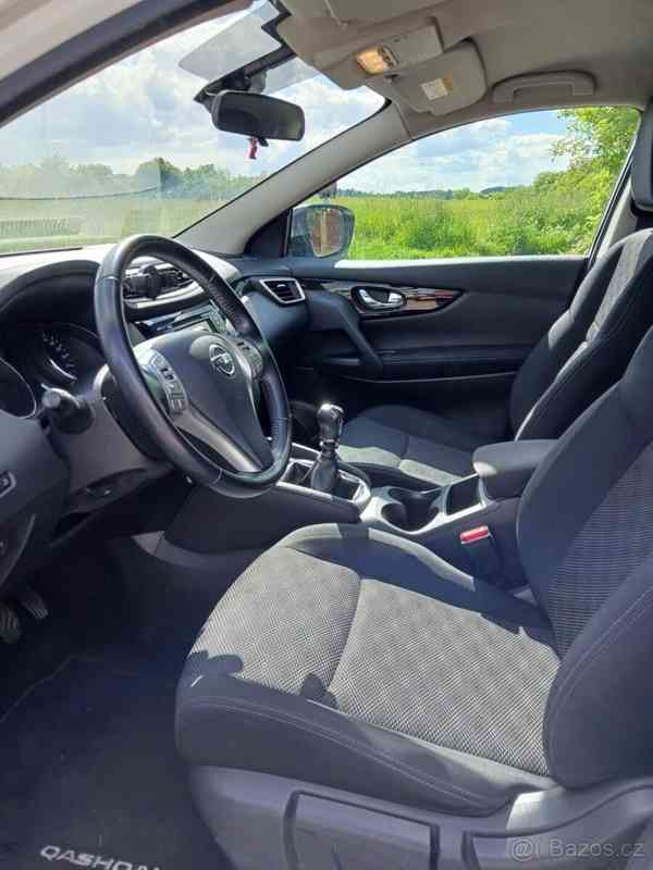 Nissan Qashqai DIG-T 85 kW, 1. majitel, nav. - foto 6