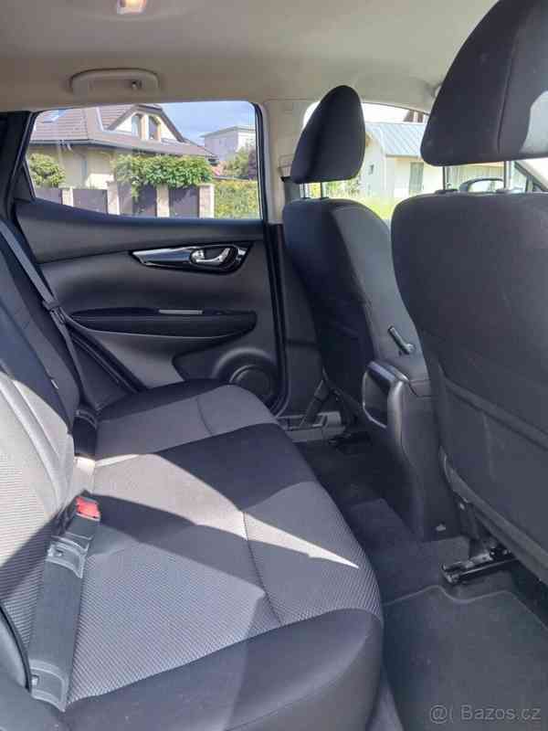 Nissan Qashqai DIG-T 85 kW, 1. majitel, nav. - foto 9