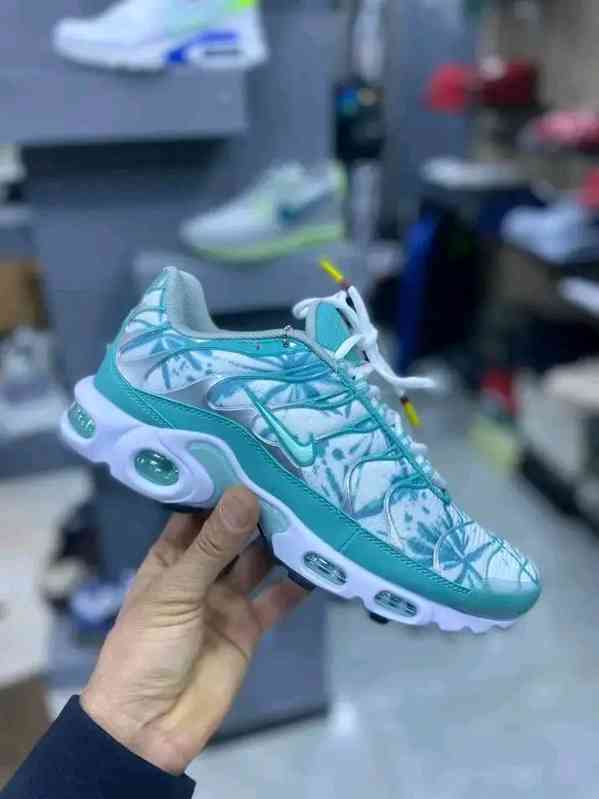 Tenisek Nike Tn - foto 4