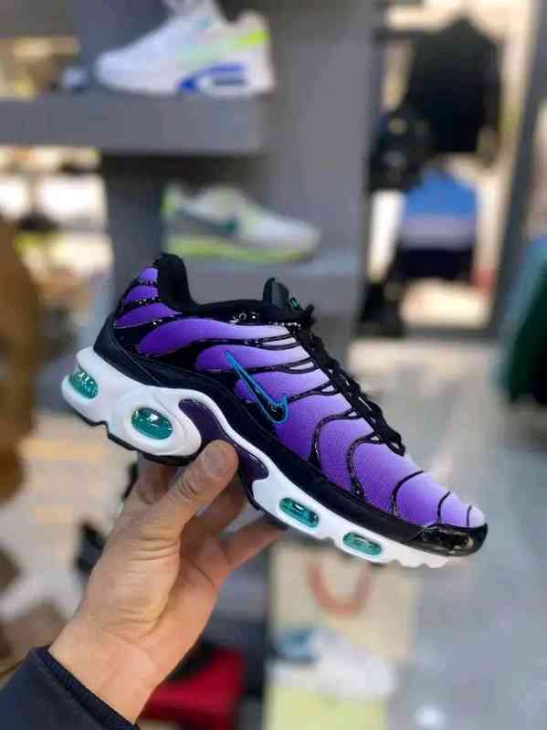 Tenisek Nike Tn - foto 8