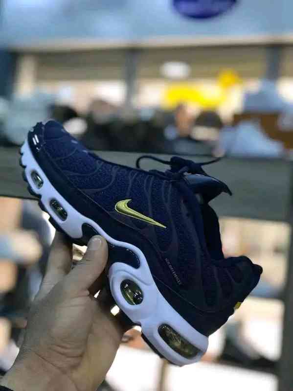Tenisek Nike Tn - foto 13