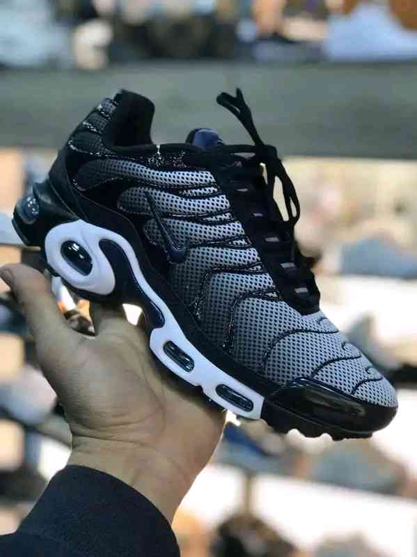 Tenisek Nike Tn - foto 11