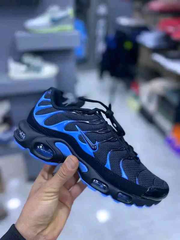 Tenisek Nike Tn - foto 3