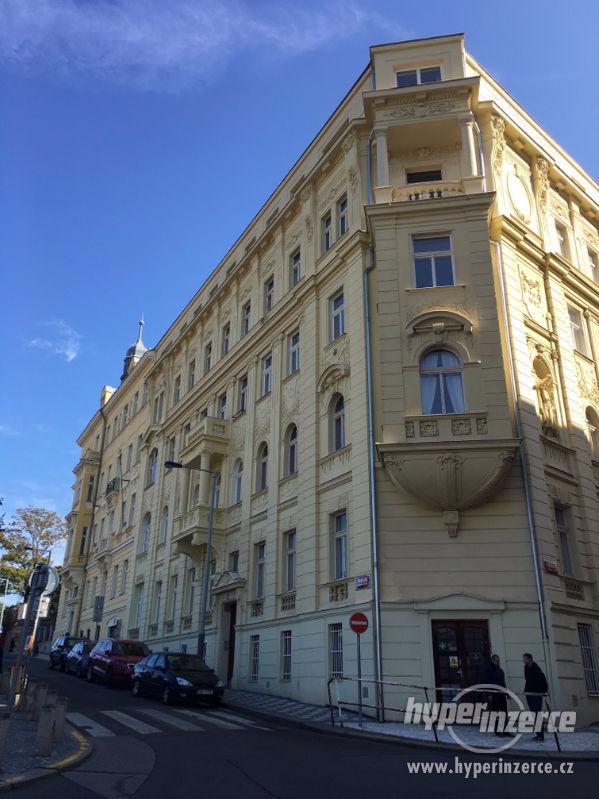 Pronájem bytu 3+1, Praha - Vinohrady - foto 1