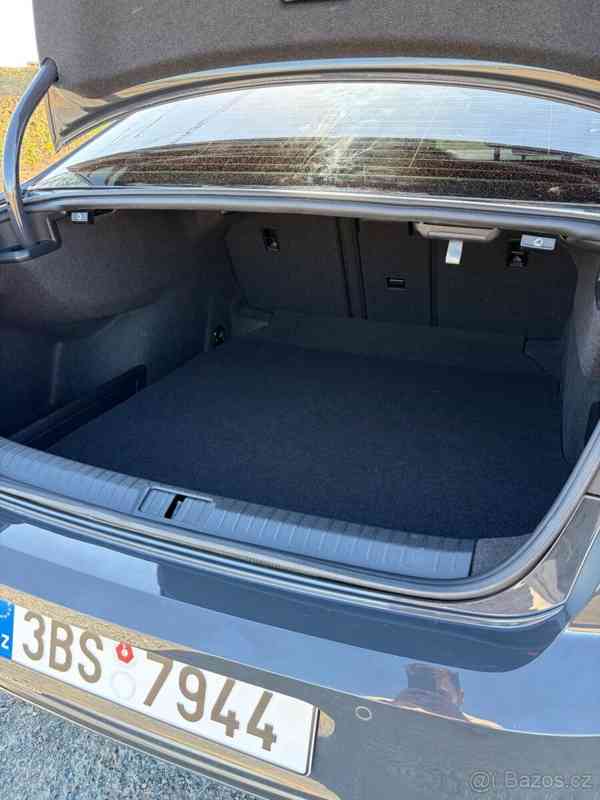 Volkswagen Passat 1,5   B8 Facelift 2020 - foto 6